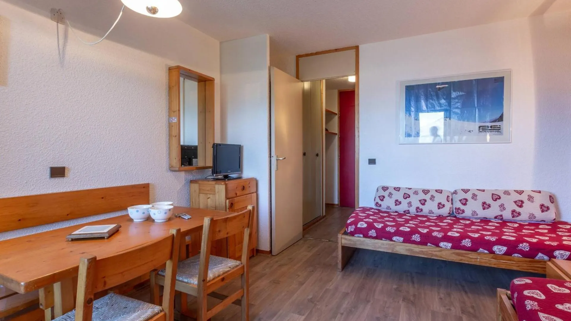 Studio Confortable Pour 3 Avec Balcon Et Animaux Acceptes A La Plagne - Fr-1-353-9 法国